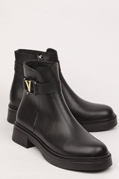 Madam Tarz Nora V Toka Detaylı Bot