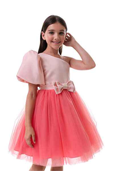 Rovena - Rochie de ocazie din saten cu tulle fin si model asimetric pe un umar, coral, 128