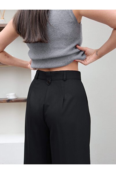 ESRAHELVACI Pleat Detail Palazzo Trousers