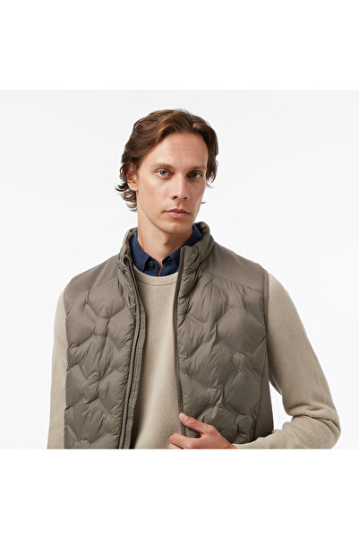 Nautica Men's Brown Regular Fit Vest