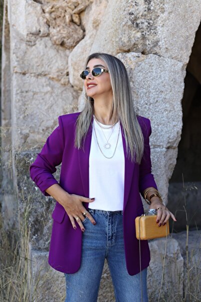 bytugcekaya Μπλέιζερ με λεπτομέρεια από κορδόνι στα μανίκια σε χρώμα δαμασκηνί