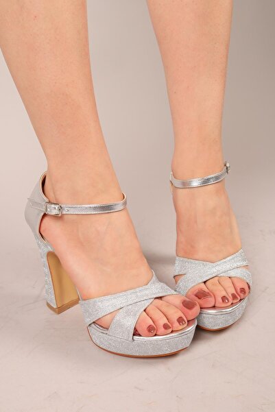 Birikon Si̇tka Glitter Cross Strap Platform Heeled Shoes Silver