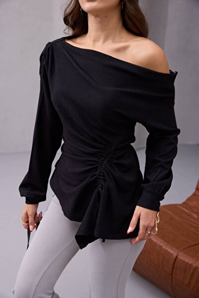 Butik Beyza Omuz Ve Yan Büzgülü Tek Omuz Bluz