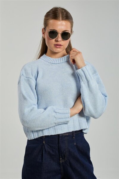 BARRELS AND OIL Women's Long Sleeve Knit Sweater - Baby Blue