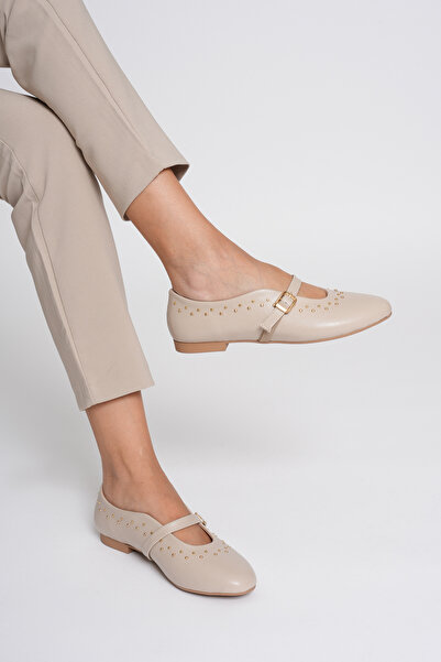 VİP SMR MODA Γυναικείες μπαλαρίνες για καθημερινές και ειδικές περιστάσεις με λεπτομέρεια Trok και λεπτομέρεια με αγκράφα