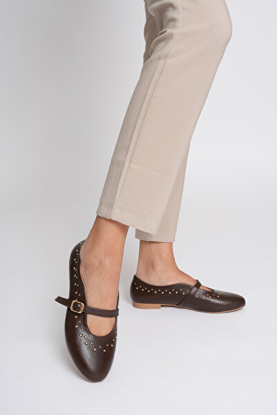 VİP SMR MODA Γυναικείες μπαλαρίνες για καθημερινές και ειδικές περιστάσεις με λεπτομέρεια Trok και λεπτομέρεια με αγκράφα