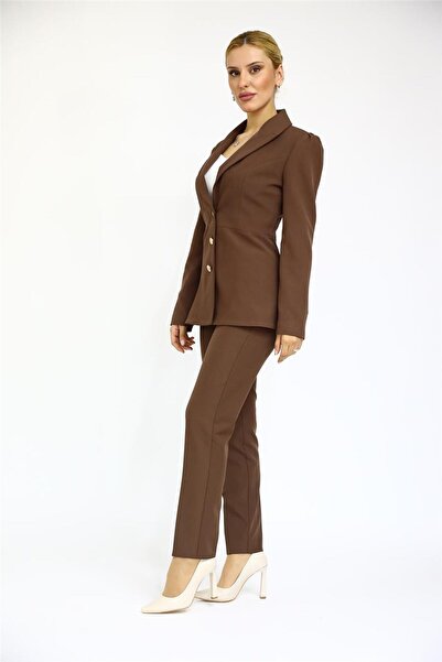 ÖNDER ÖZSOY Midi Boy Drape Kol Ceket & Boru Paça Pantolon Takım-Kestane