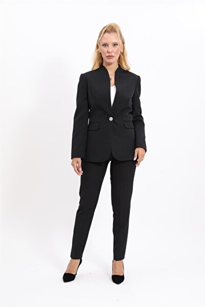 ÖNDER ÖZSOY Yakasız Ceket & Boru Paça Pantolon Takım Siyah