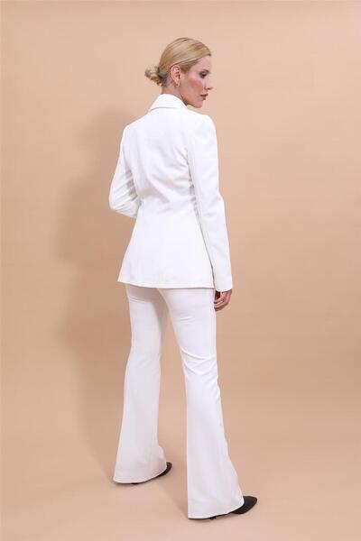 ÖNDER ÖZSOY Yakalı Klasik Ceket & İspanyol  Paça Pantolon Takım-Ekru