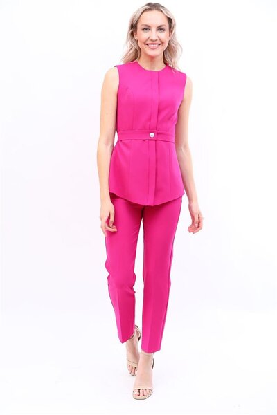 ÖNDER ÖZSOY Zero Neckline Belted Vest & Skinny Leg Trousers-Fuchsia
