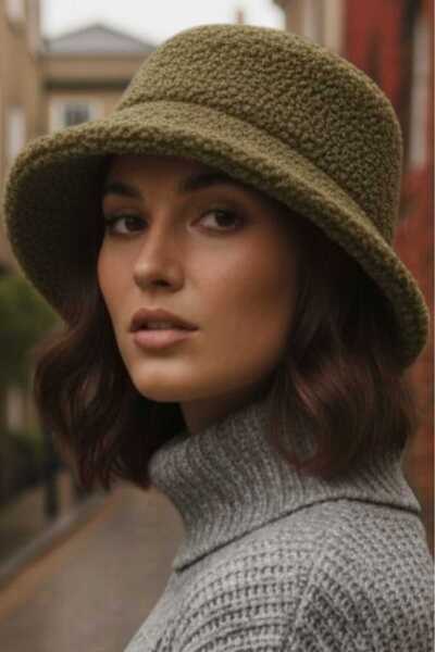 Mood Agenda Дамска зимна мека кожена плюшена шапка с помпон