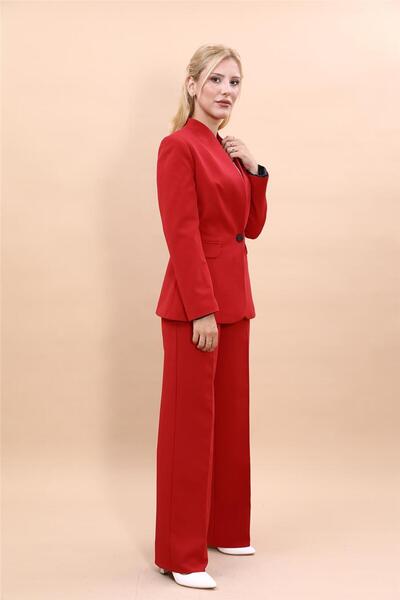 ÖNDER ÖZSOY Yakasız Ceket  & Bol Paça Pantolon Takım-Kırmızı