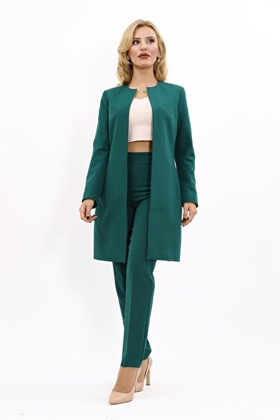 ÖNDER ÖZSOY Straight Jacket & Tube Leg Trousers Set-green