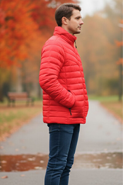 embody Men's Fas jacket with detachable hood, red zip pockets S802