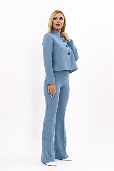 ÖNDER ÖZSOY Boydan Düğmeli Mini Ceket & İspanyol Paça Pantolon Takım-Deniz