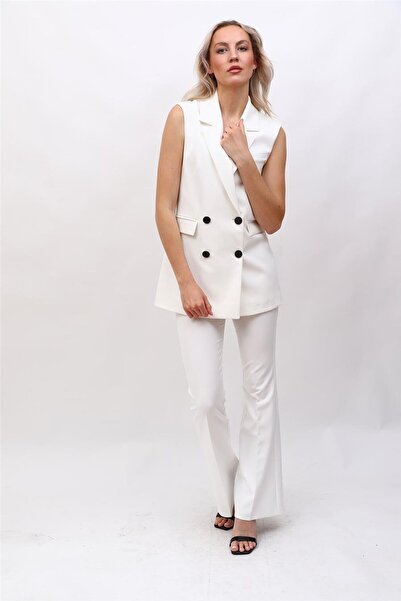 ÖNDER ÖZSOY Blazer Yelek & İspanyol Paça Pantolon-Beyaz