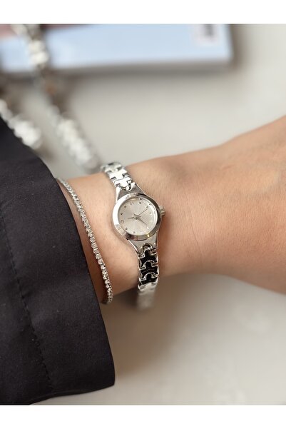 HNF LONDON ساعة نسائية مينيمال