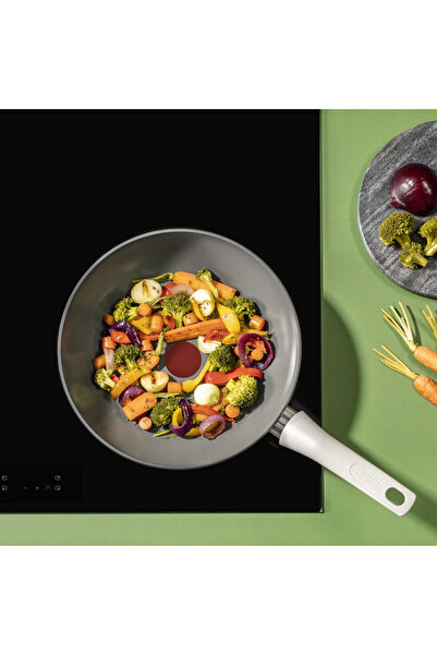 TEFAL Wok Pan C4241943 +, 28cm, Ceramic coat, Thermo-Signal&Fusion,Thermo-Spot, Induction, Gray