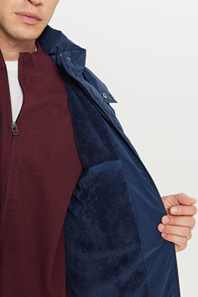 AC&Co / Altınyıldız Classics Men's Navy Blue Padded Standard Fit Regular Cut Stand Collar Hooded Side Pocket Jacket Coat