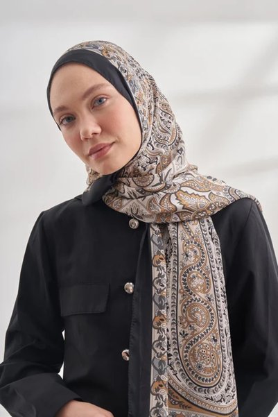 ARMANDA Șal etnic cu model pashmina - Negru - Culoarea camelului