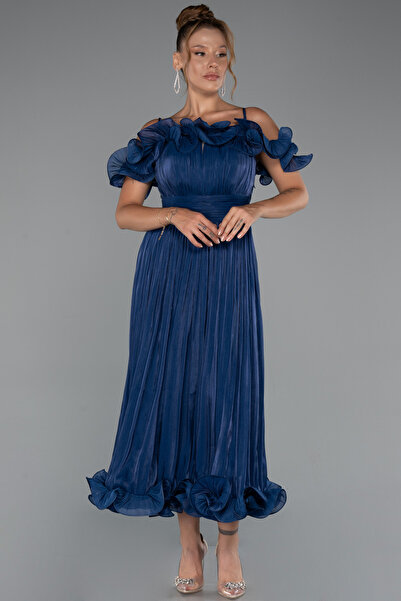 Abiyefon Lacivert Fırfırlı Kayık Yaka Midi Şifon Davet Elbisesi ABK2425