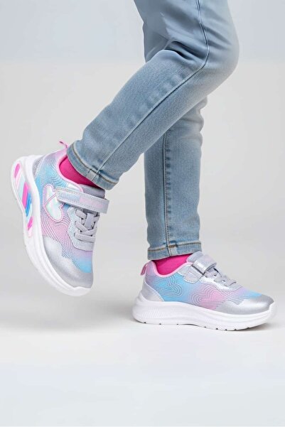 BUCKHEAD حذاء رياضي مضيء للأطفال من نينا Buck3042