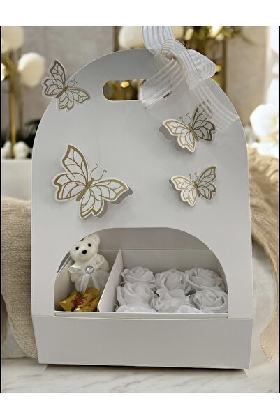 Baalaa صندوق هدايا بتصميم الفراشة - مجموعة من الورد الأبيض الاصطناعي ودمية دب قطيفة وشوكولاتة