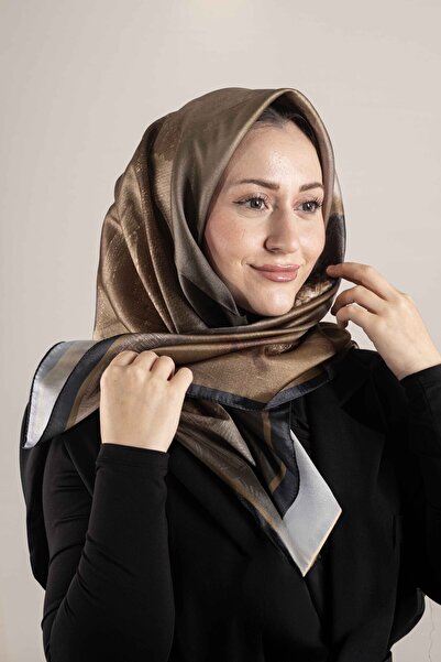 Akel “Dijital Kristal Desenli Eşarp 95x95 – Pastel Desen-1