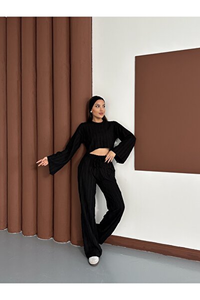 LE CARAMBOLE Women's Black Spanish Sleeve Ruffle Fabric Bottom Top Set