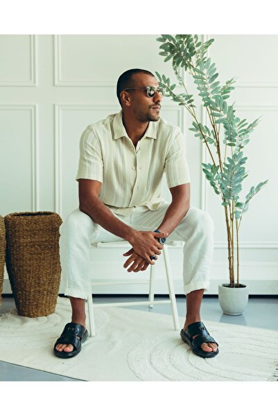 Milano Veeleif Sandals