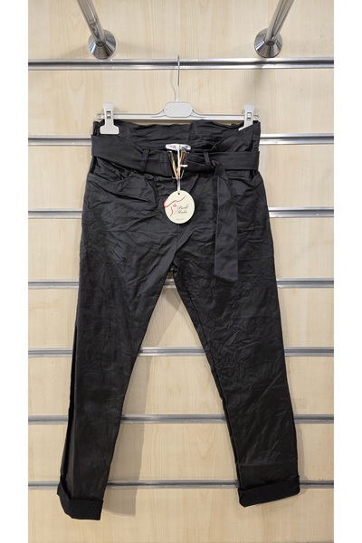 Park Moda Italian Leather Trousers with V Buckle