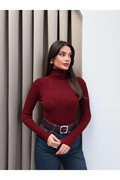 ESRAHELVACI Рипсен пуловер с висока яка