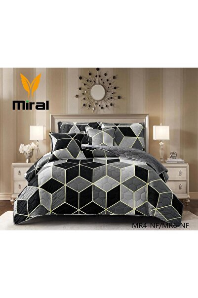 undefined Winter printed bedspread for one and a half people with a fur front
