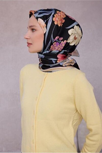 Belli Tivil Saf İpek Eşarp 4219 - 33 Siyah Çiçek Desen