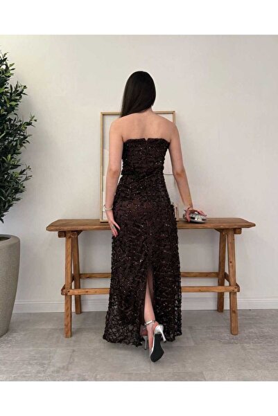 Riva Brown evening dress, studded with shiny sequins, elegant and attractive.