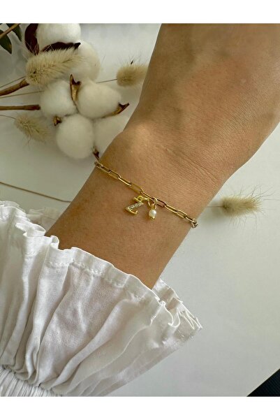 NevoAccessory سوار نسائي من الفولاذ بحرف Z – لا يتأكسد، قابل للتعديل، تصميم أنيق