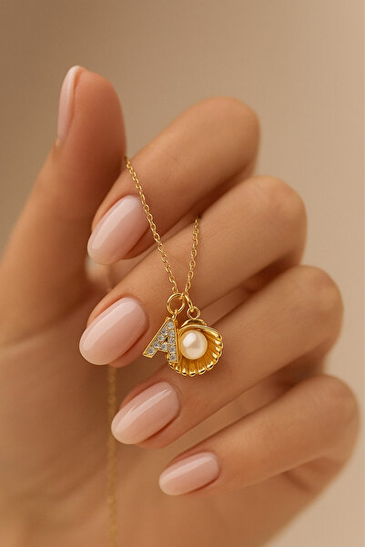 Narflake Kişiye Özel Çelik Zincirli Altın Kaplama İstiridye İnci Harfli Kadın Kolye – Özel Tasarım