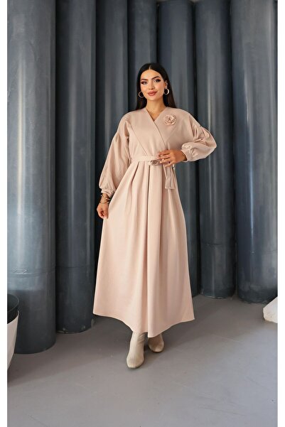 QUAWEAR V-Neck Belted Waist Pleated Rose Accessory Imported Knitted Fabric Full Length Dress