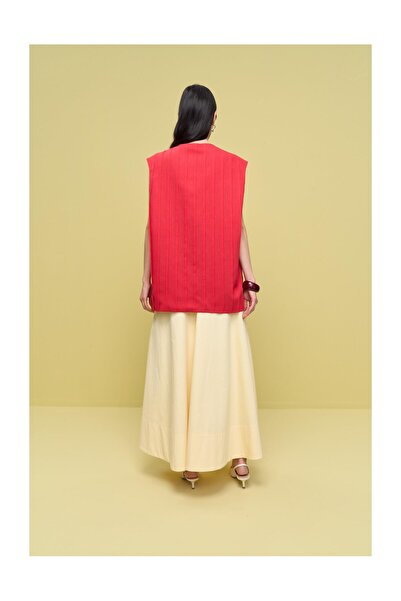 QOOQ STORE 25Ss609 Women's Serpent Vest with Stitching Detail Red