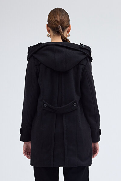 Sacrosa Yaka Detaylı Büyük Düğmeli Kaşe Kaban