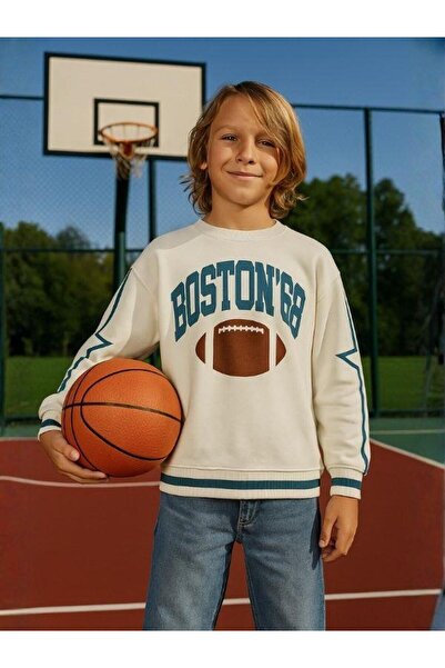 Zekids Boy's Boston Written Design Oversize Sweatshirt