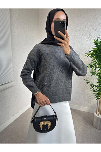 BisuModa سترة تريكو منقوشة بشريط