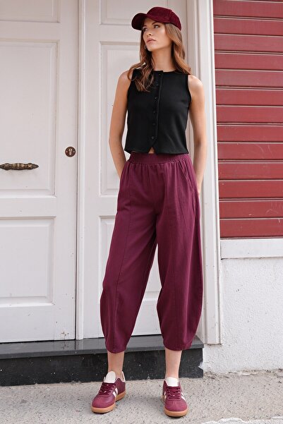 VAGGON Women's Burgundy Elastic Waist Balloon Cut Gabardine Trousers Vs01212