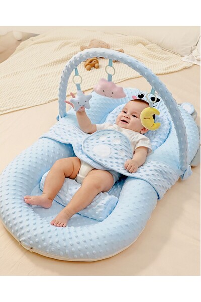 OEM Baby Nest 3 in 1 with toy arch and protective pads Blue Lion