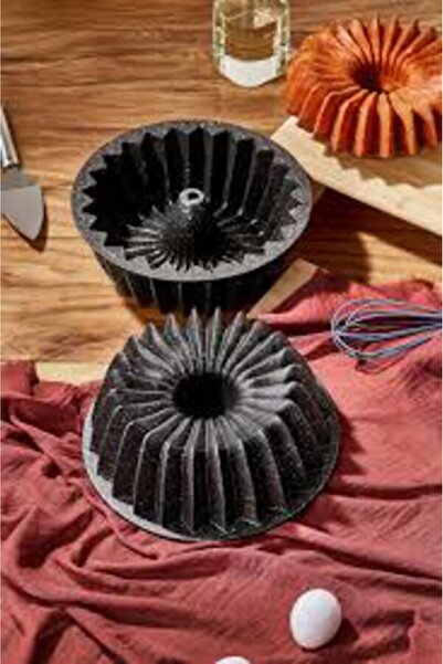 YAZICI Cast Iron Cake Pan with Sharp Base 26 cm