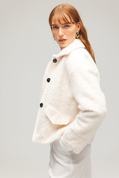 Saade Ecru Women's Feather Oversized Woven Short Coat - Cap Detail