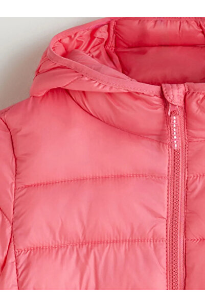 LC Waikiki Lcw eco pink hooded girl's puffer jacket