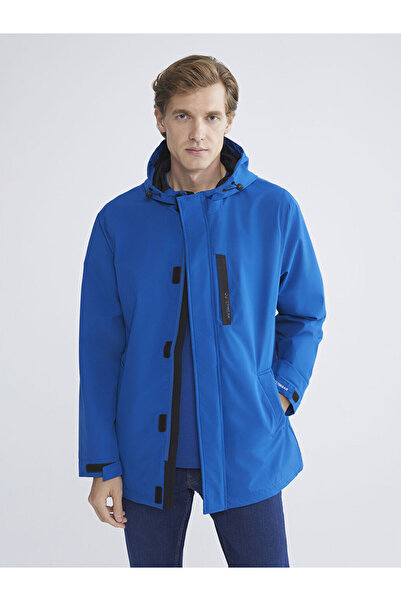 LC Waikiki Mavi Standart Kalıp Kapüşonlu Erkek Mont
