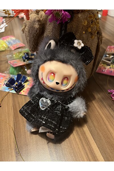 labubu sepeti Gri elbiseli Labubu