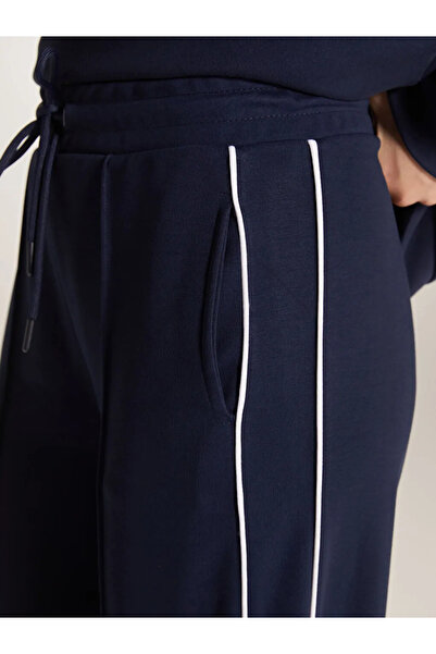 LC Waikiki Beli Lastikli Kadın Eşofman Altı